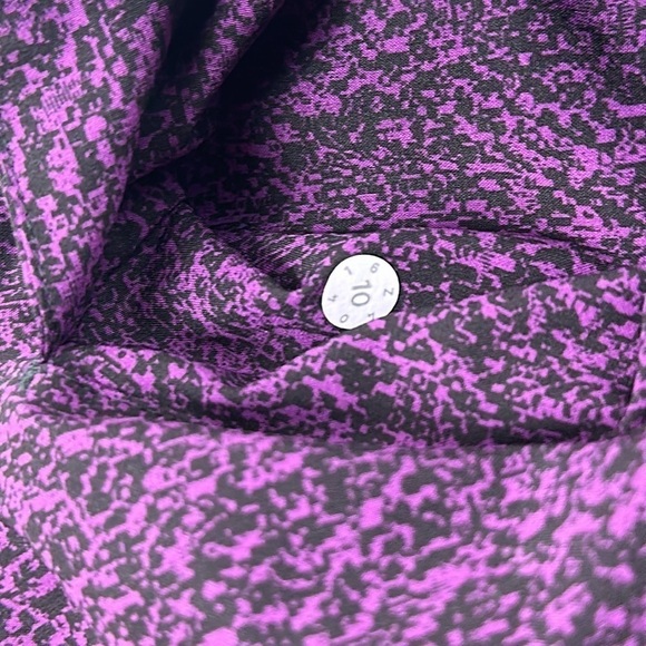 Lululemon Breakaway Short (3") Circuit Aurora Black / Black - Picture 5 of 5